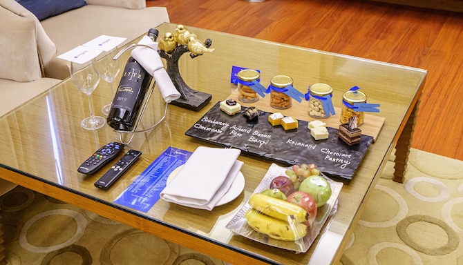 Radisson Blu Hotel, Indore - Presidential suite