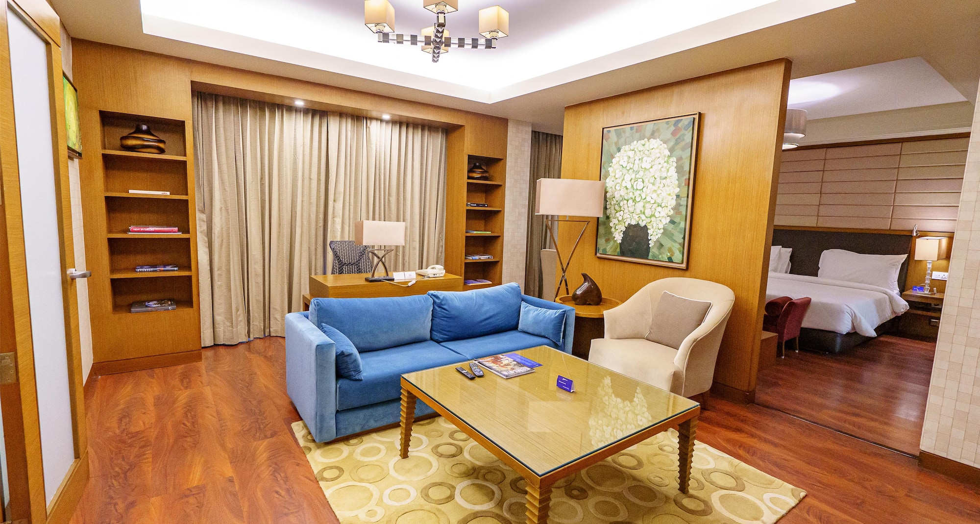 Radisson Blu Hotel, Indore - Presidential suite