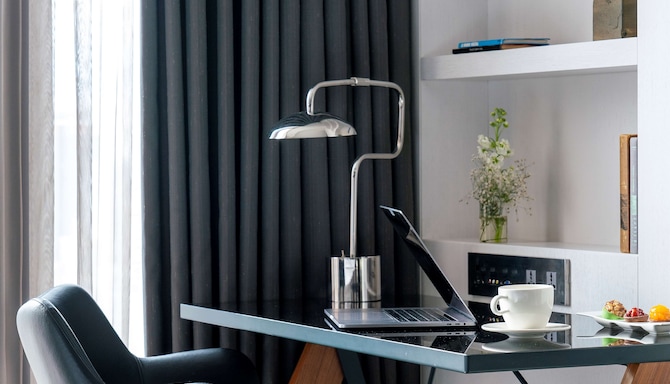 Radisson Blu Hotel, Istanbul Asia - Premium Room detail