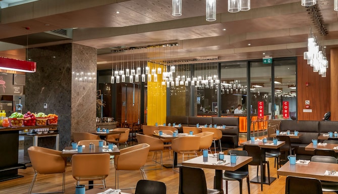 Radisson Blu Hotel, Istanbul Asia - Core Grill Restaurant