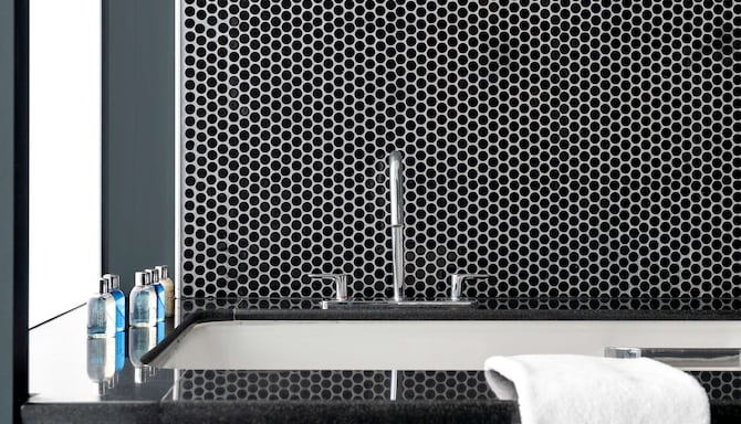 Radisson Blu Hotel, Istanbul Asia - One Bedroom Suite, bathroom