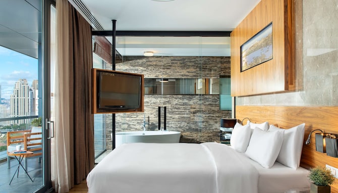Radisson Blu Hotel, Istanbul Asia - Presidential Suite with Terrace - City View