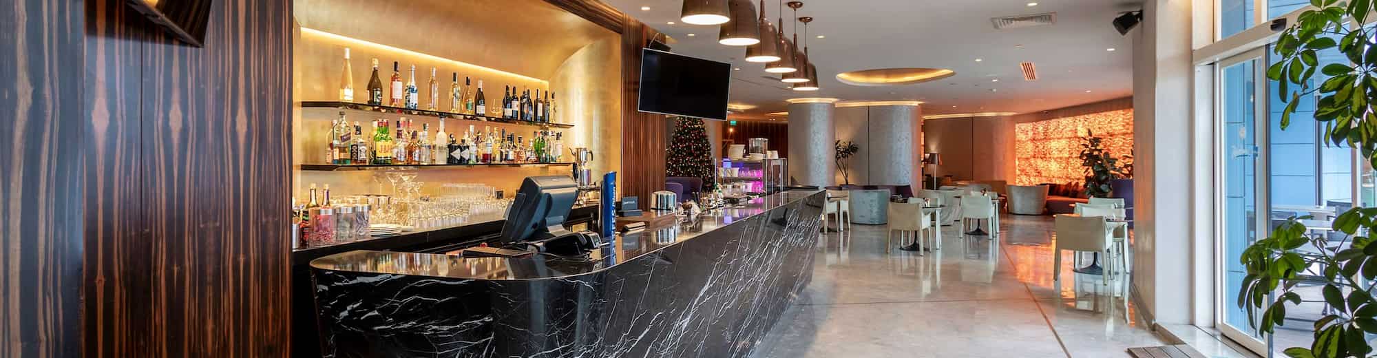 Radisson Blu Hotel Istanbul Ottomare - Lobby Bar