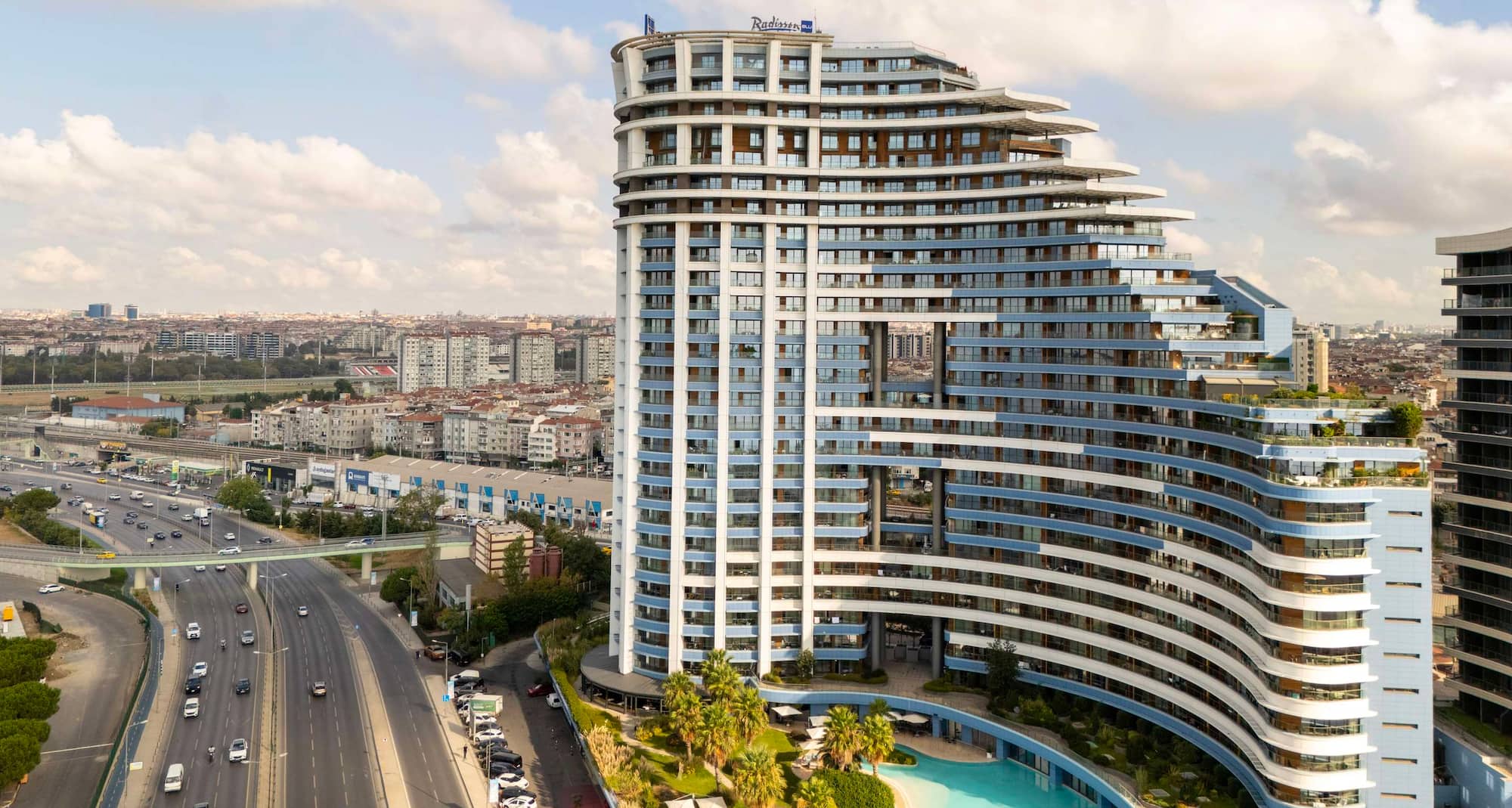 Radisson Blu Hotel, Istanbul Ottomare - Exterior