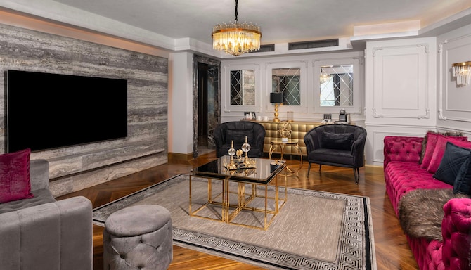 Radisson Blu Hotel, Istanbul Ottomare - Presidential Suite with Terrace - Sea View