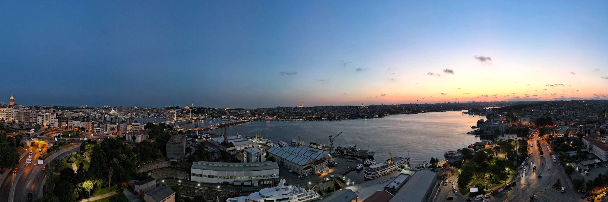 Radisson Blu Hotel, Istanbul Pera - Aussenansicht