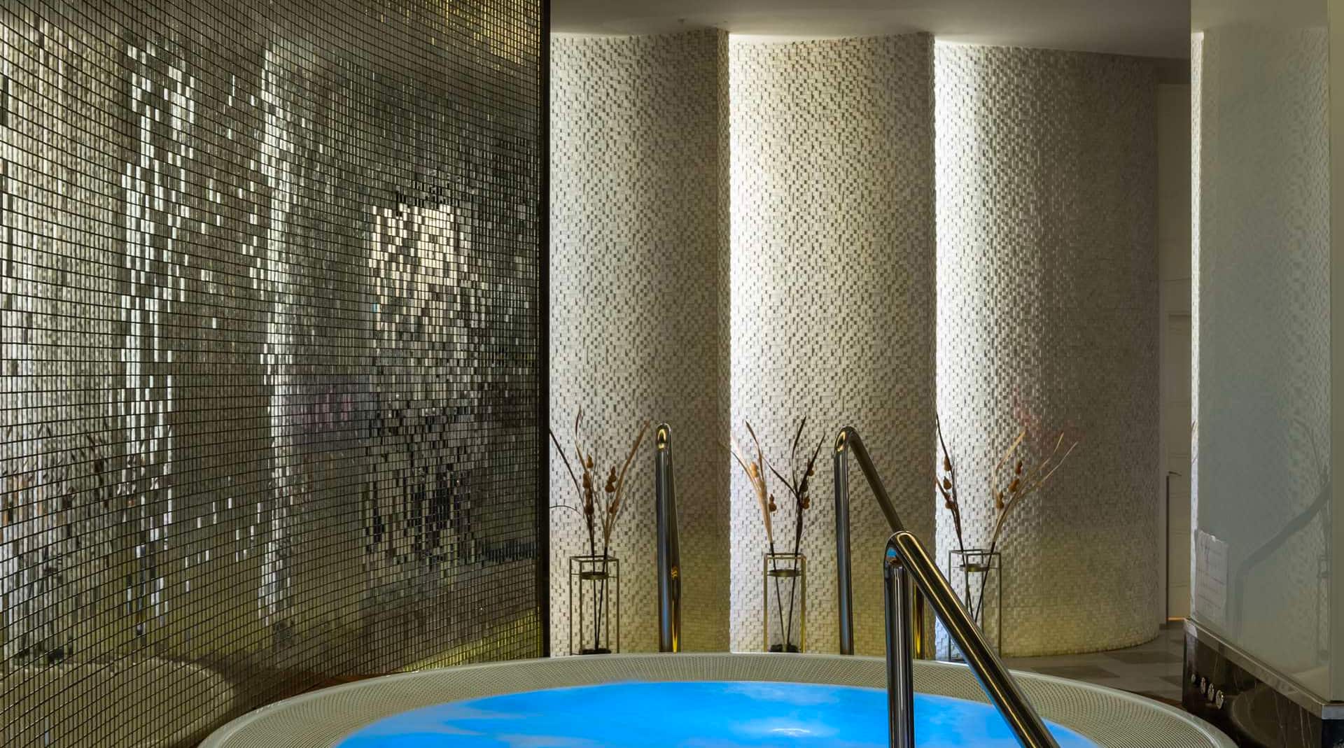 Radisson Blu Hotel, Istanbul Pera - Spa