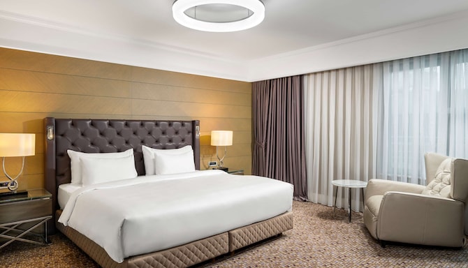 Radisson Blu Hotel, Istanbul Sisli - Executive Zimmer mit Stadtblick und Zutritt zur Lounge