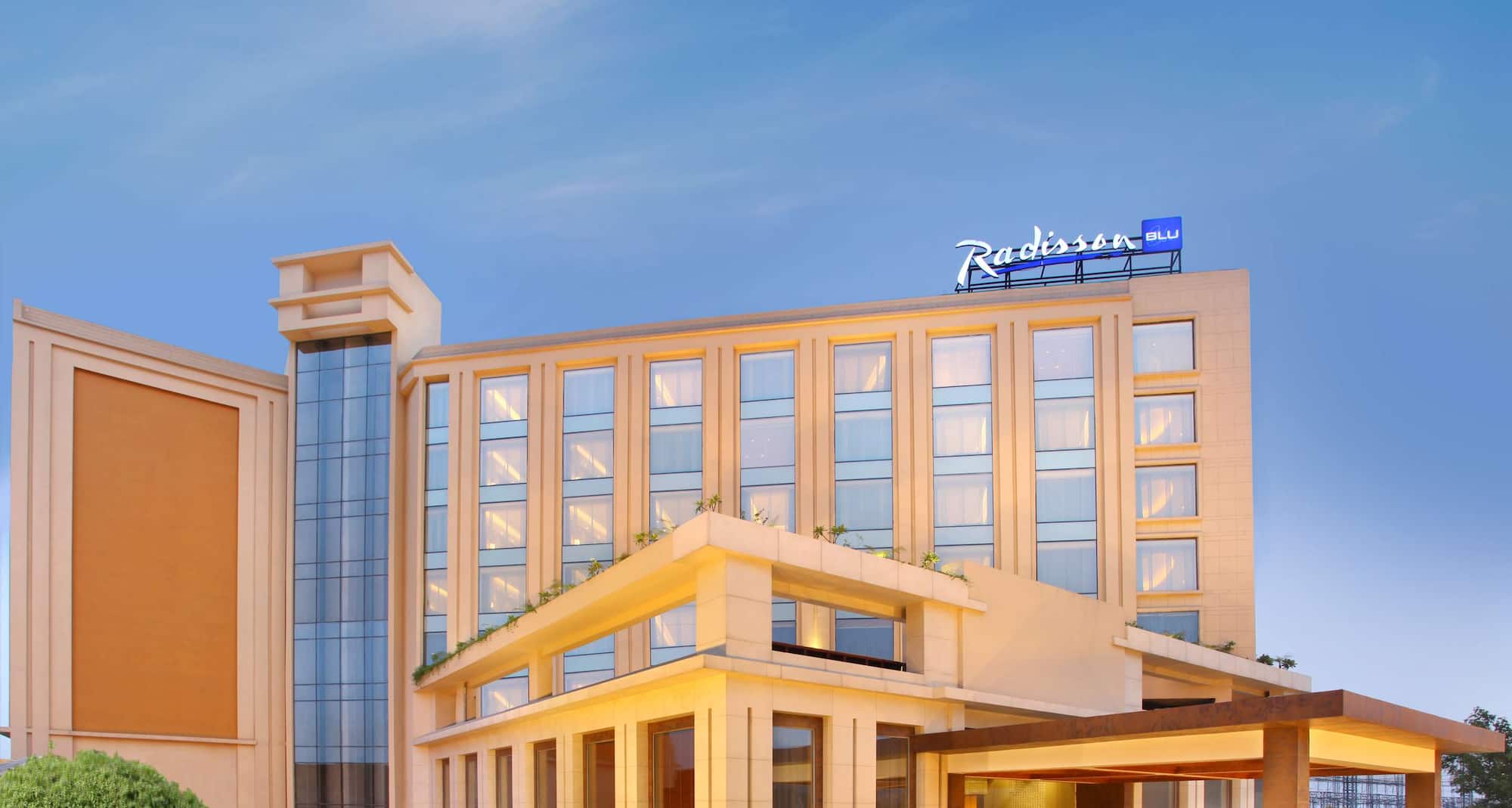 Radisson Blu Jammu - Exterior