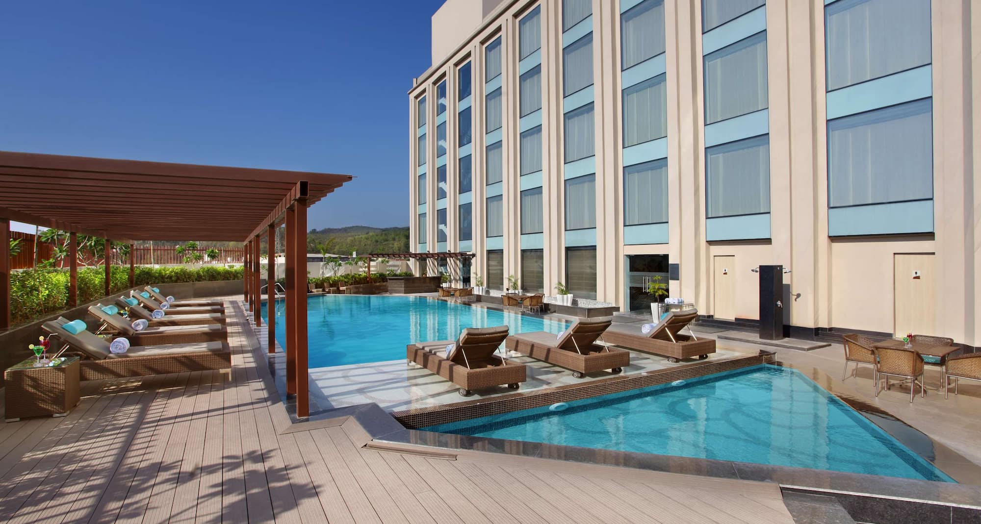 Radisson Blu Jammu - Pool