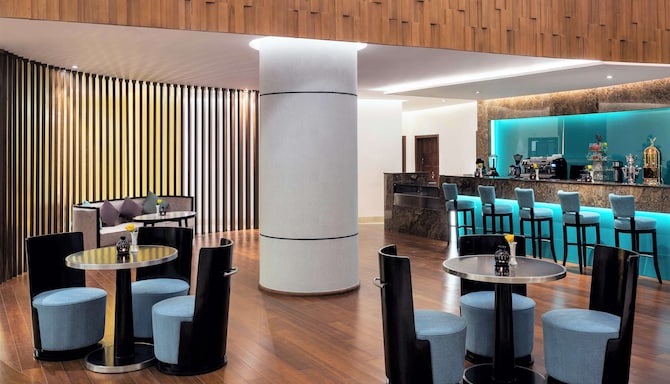 Radisson Blu Hotel, Jeddah Al Salam - Larder Café