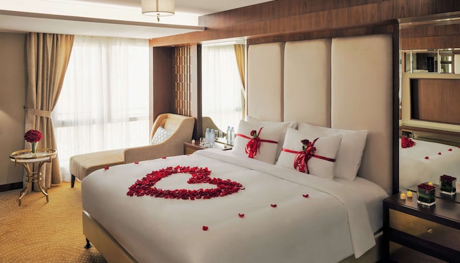 Radisson Blu Hotel, Jeddah Al Salam - Guest room