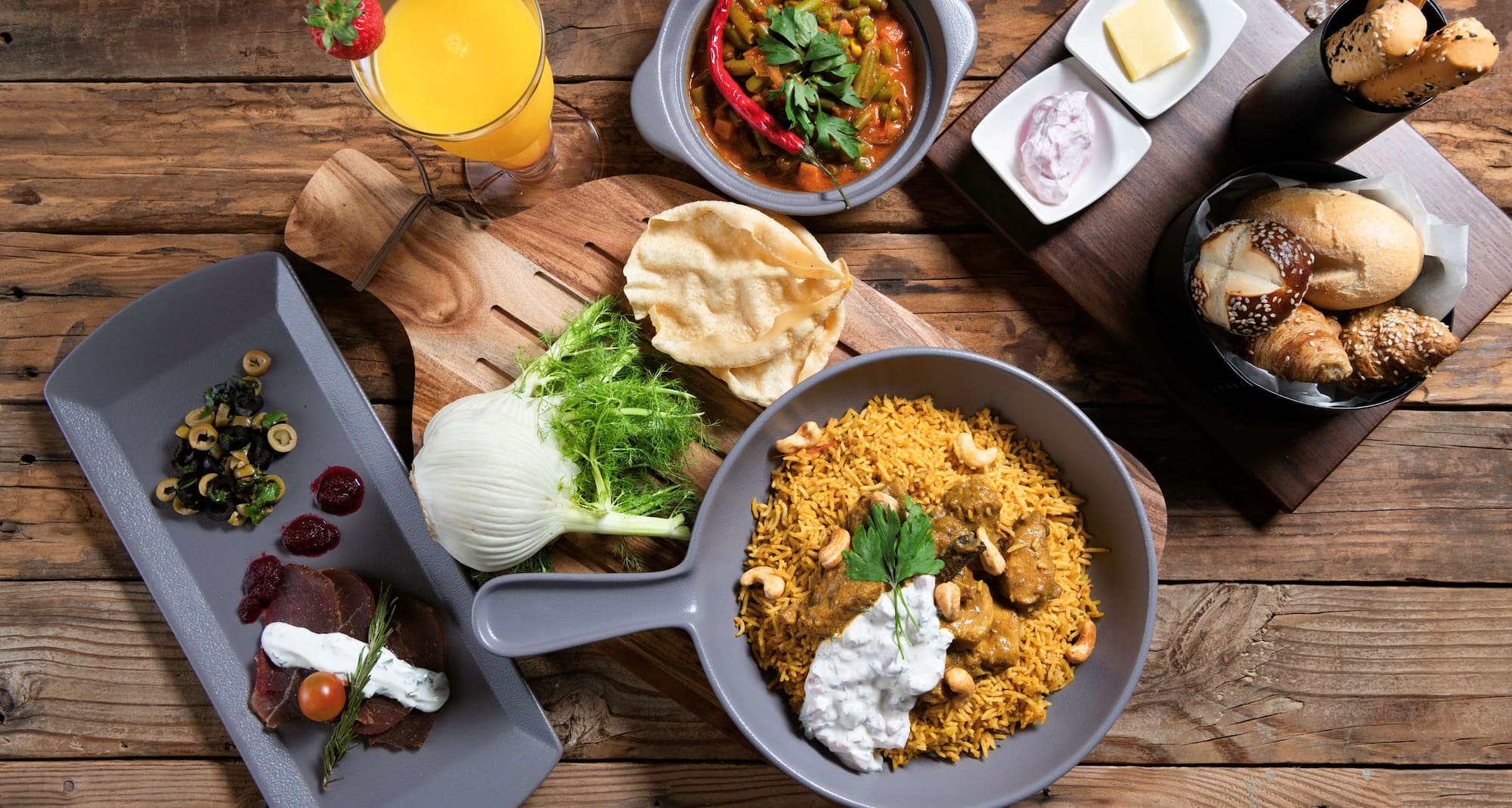 فندق راديسون بلو، جدة الكورنيش - مطعم