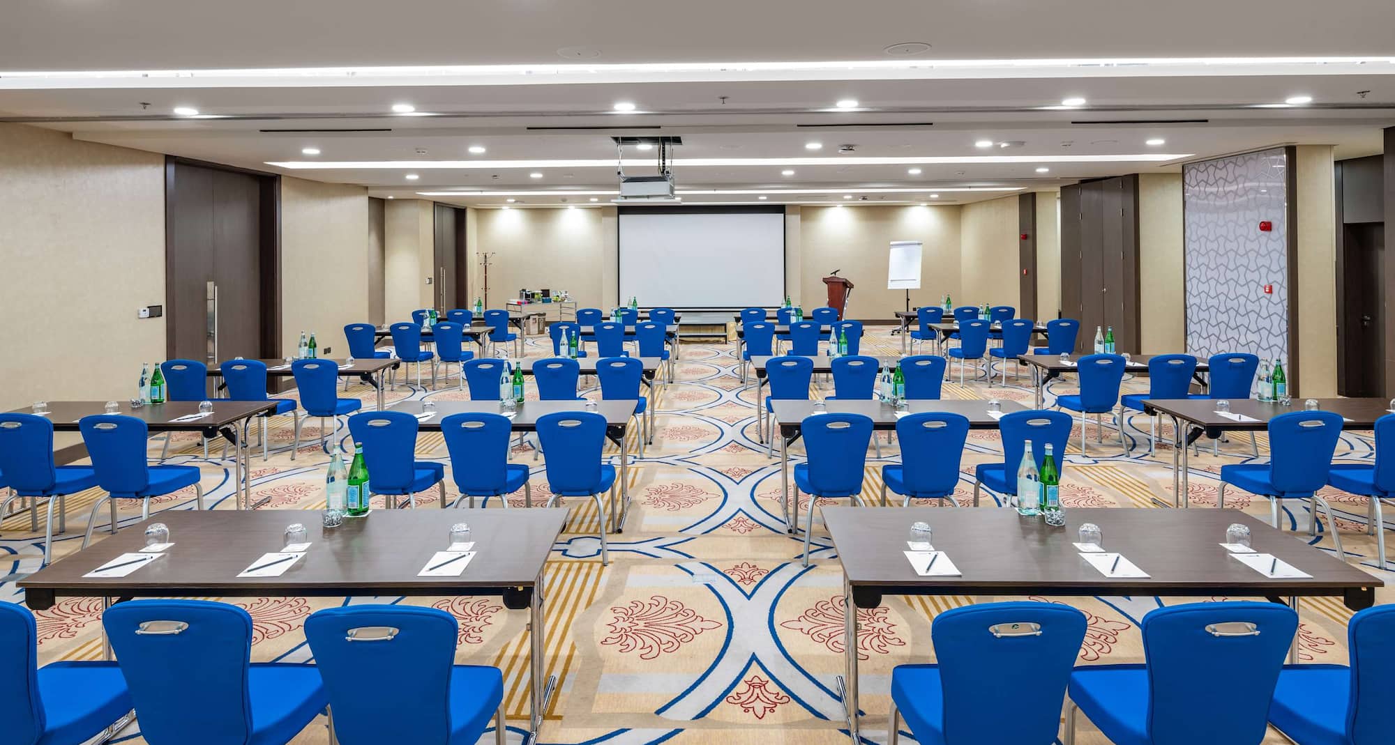 Radisson Blu Hotel, Jeddah Corniche - Meeting Room - Miramar classroom