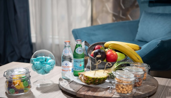 Radisson Blu Hotel, Jeddah Corniche - Junior Suite Room Service