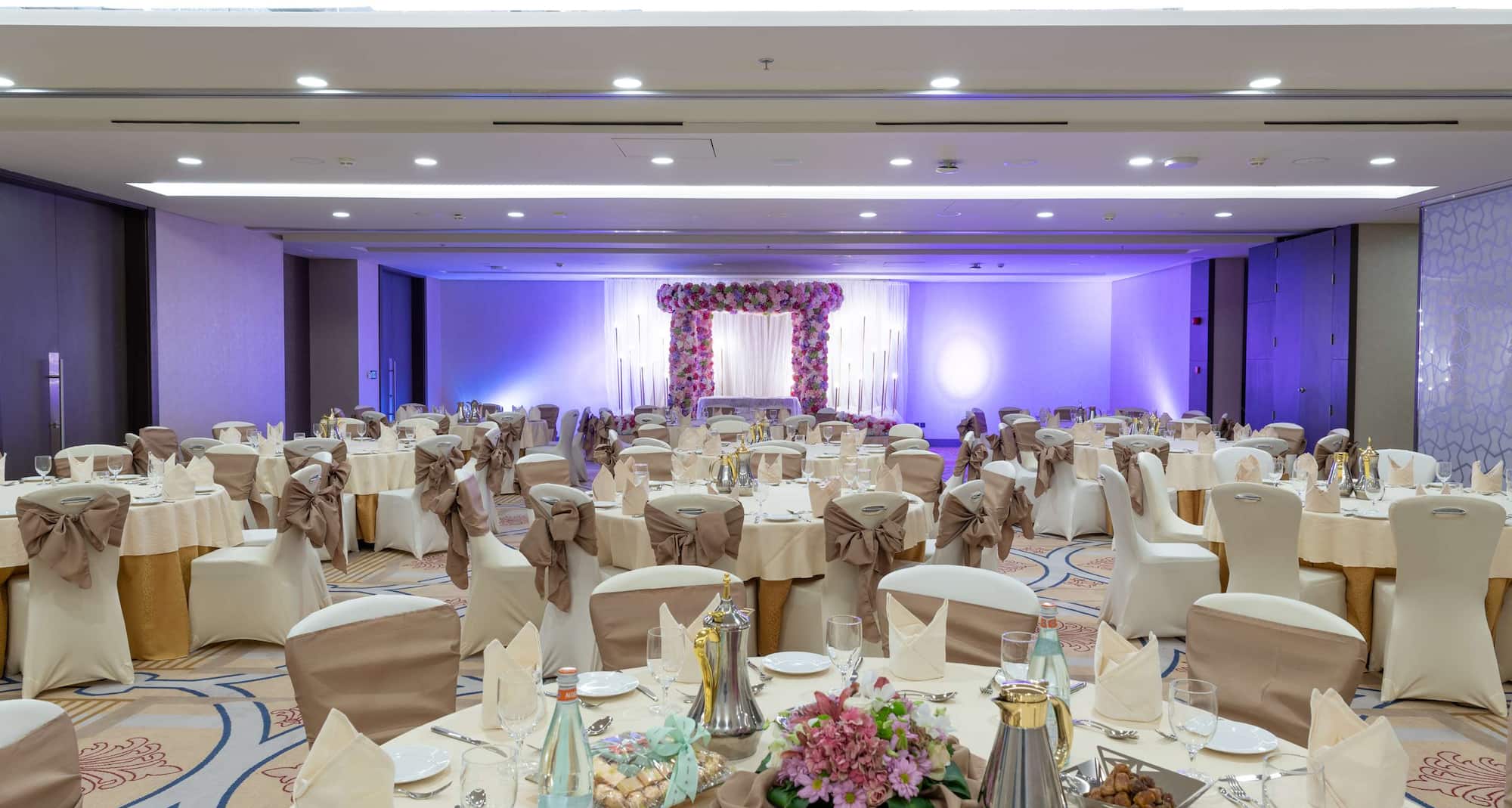 Radisson Blu Hotel, Jeddah Corniche - Wedding Setup