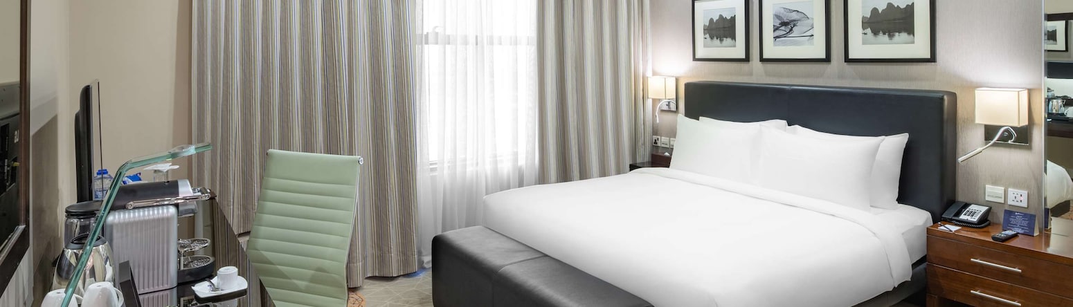 Radisson Blu Plaza Hotel, Jeddah - Standard Room