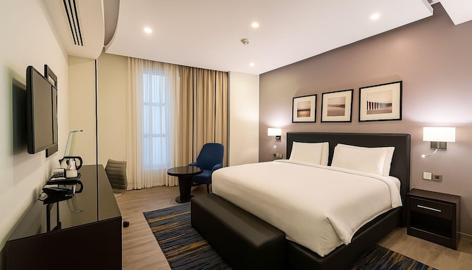 Radisson Blu Hotel, Jeddah Plaza - Room