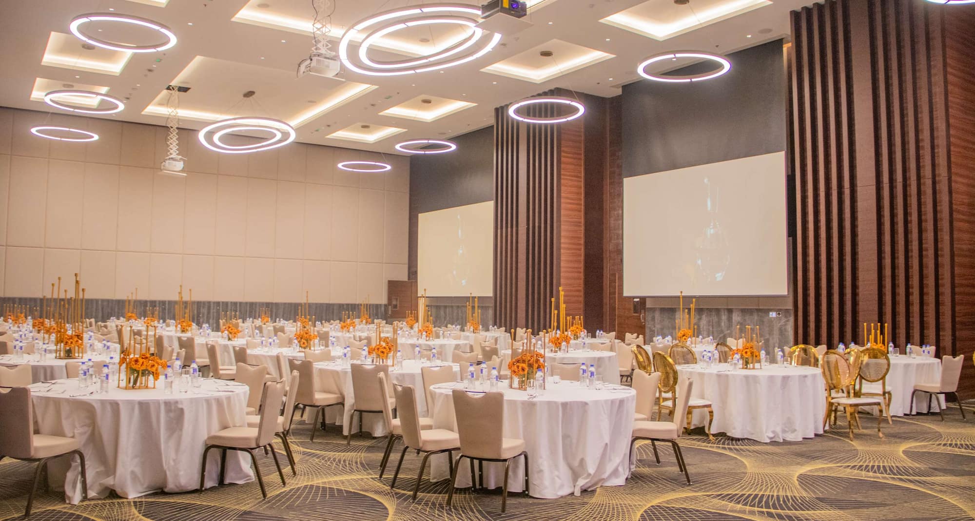 Radisson Blu Hotel, Juba - Oval Ball Room