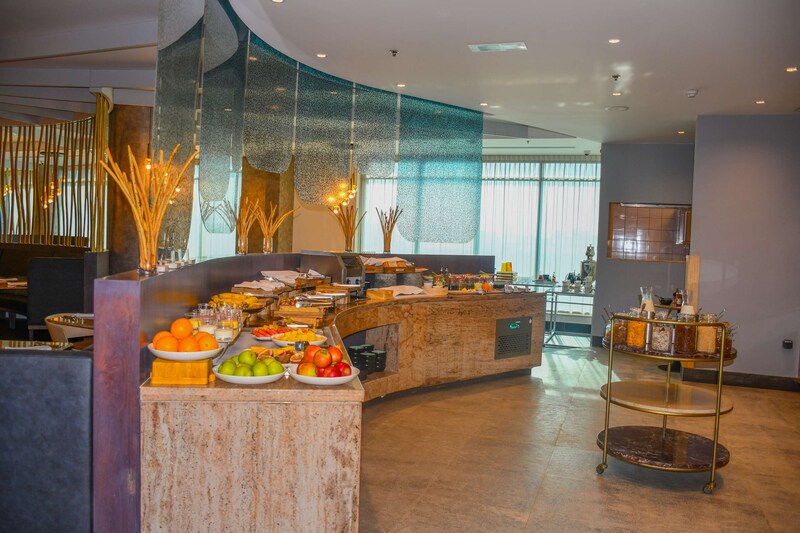 Restaurants & Bars in Juba City Center Radisson Hotels