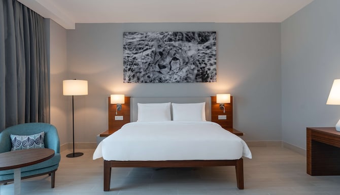 Radisson Blu Hotel, Juba - Premium Suite with lounge access