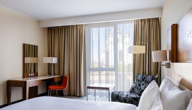 Radisson Blu Hotel, Kaliningrad - Standard room Cathedral view