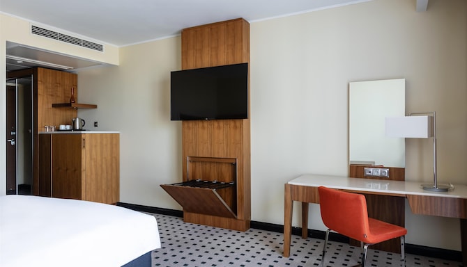 Radisson Blu Hotel, Kaliningrad - Standard room Cathedral view