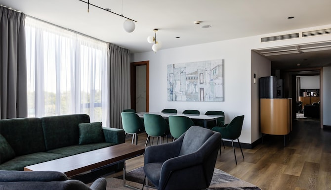 Radisson Blu Hotel, Kaliningrad - Family Suite High Floor