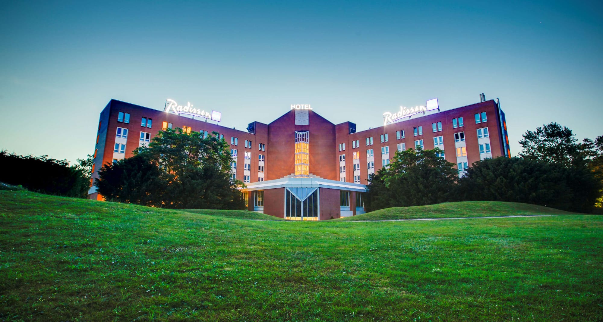 Radisson Blu Hotel, Karlsruhe - Außenansicht