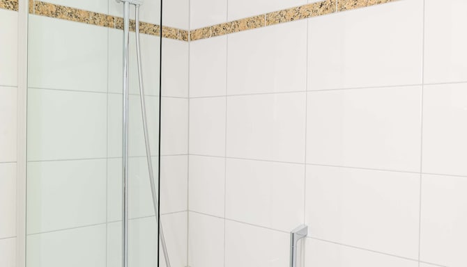 Radisson Blu Hotel, Karlsruhe - Standard Twin Room bathroom