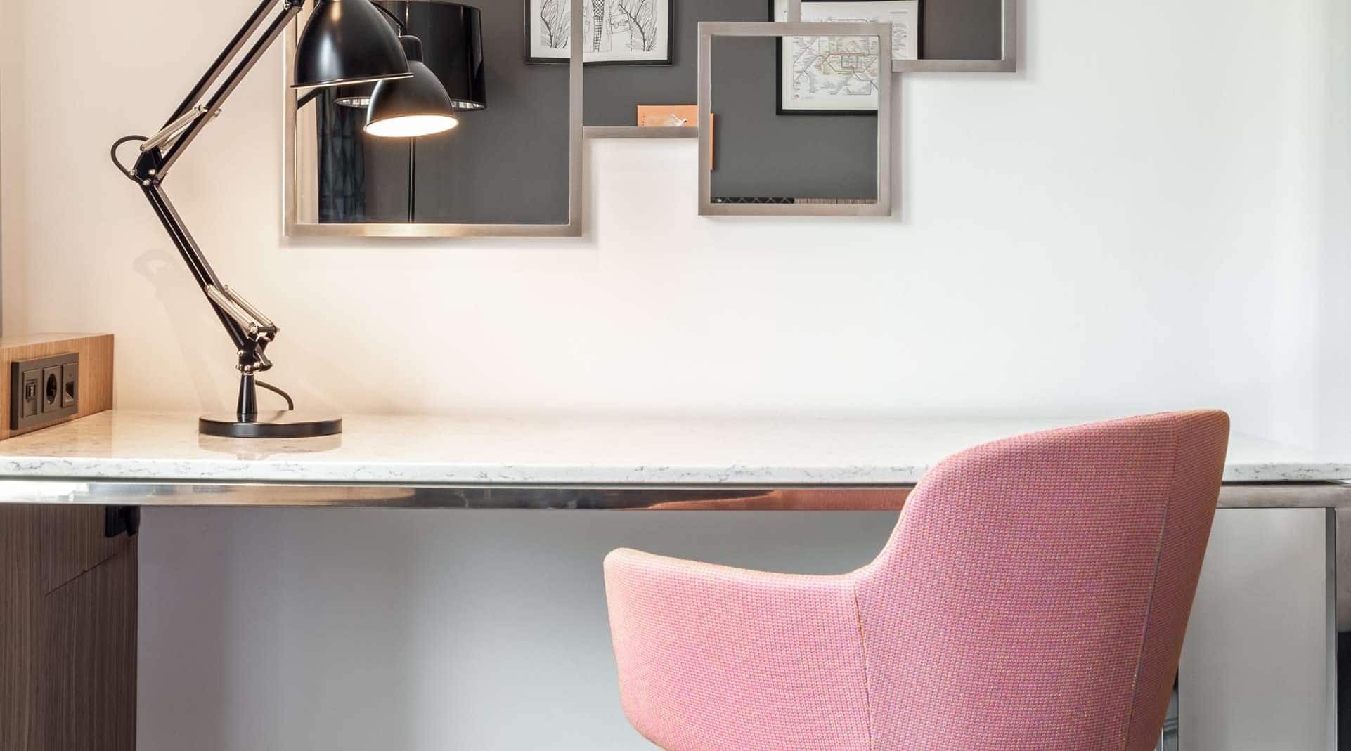 Radisson Blu Hotel, Karlsruhe - Standard Room with twin beds