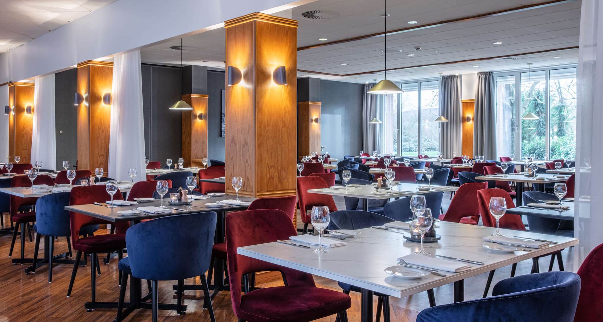 Radisson Blu Hotel, Karlsruhe - Rhapsody Restaurant