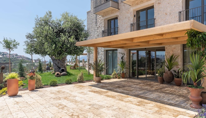 Radisson Blu Hotel, Kas - Exterior