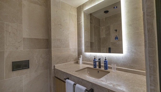 Radisson Blu Hotel, Kas - Люкс ванна