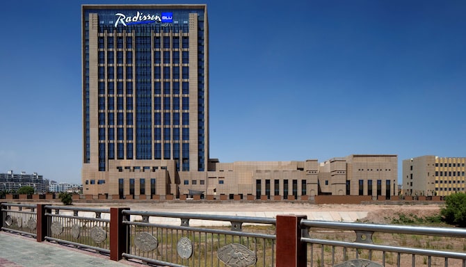 Radisson Blu Hotel, Kashgar - Exterior