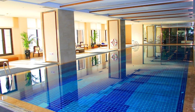 Radisson Blu Hotel, Kashgar - 泳池景观