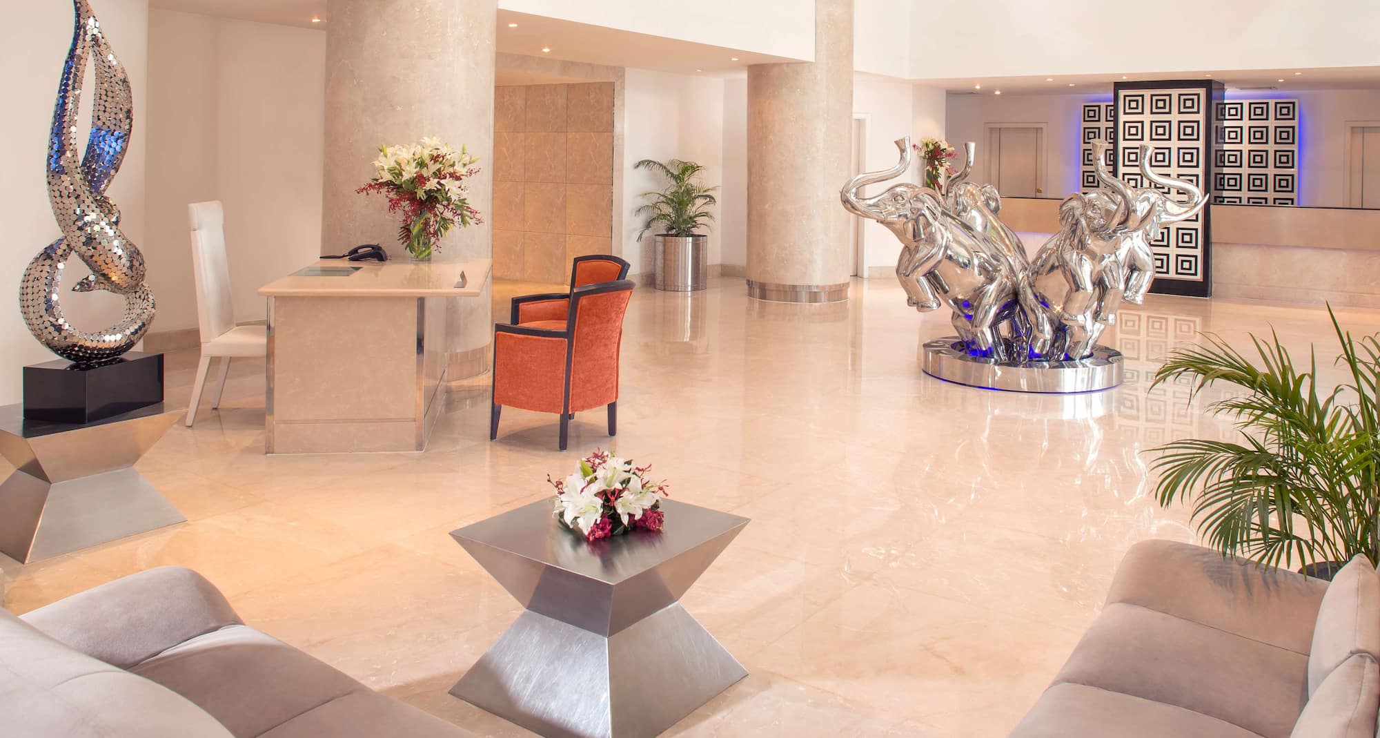 Radisson Blu Hotel, Kochi - Lobby