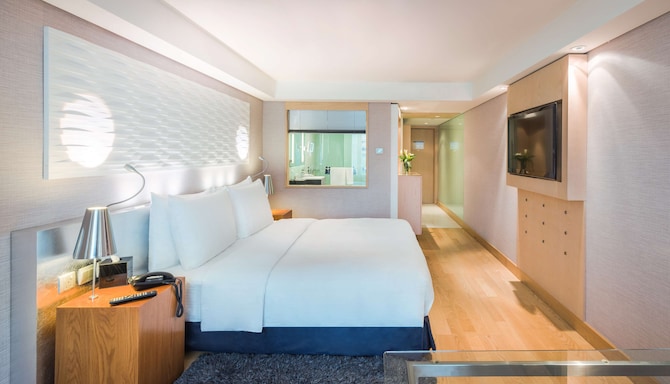 Radisson Blu Hotel, Kuwait - Superior Room & Family Stay