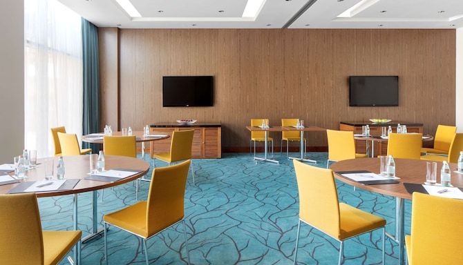 Meeting Room 2