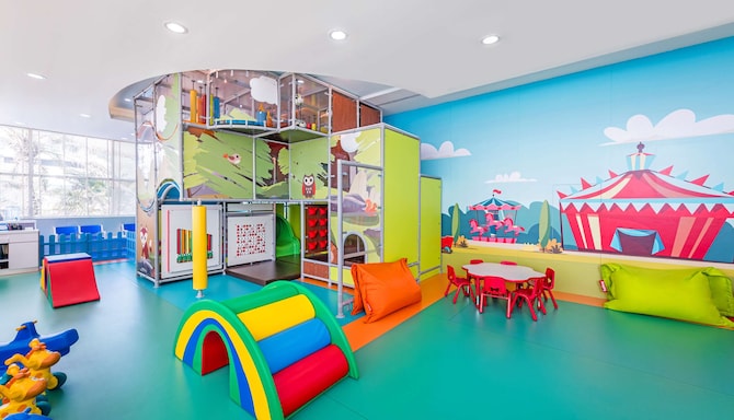 Radisson Blu Hotel, Kuwait - Kid's Club