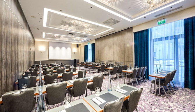 Radisson Blu Hotel, Kyiv City Centre - Embassy Suite