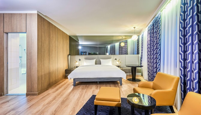 Radisson Blu Hotel, Kyiv City Centre - Premium Room
