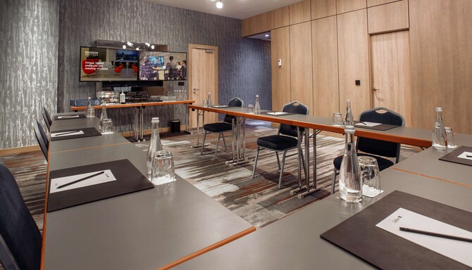 Radisson Blu Hotel, Kyiv City Centre - Zoom Meeting Room
