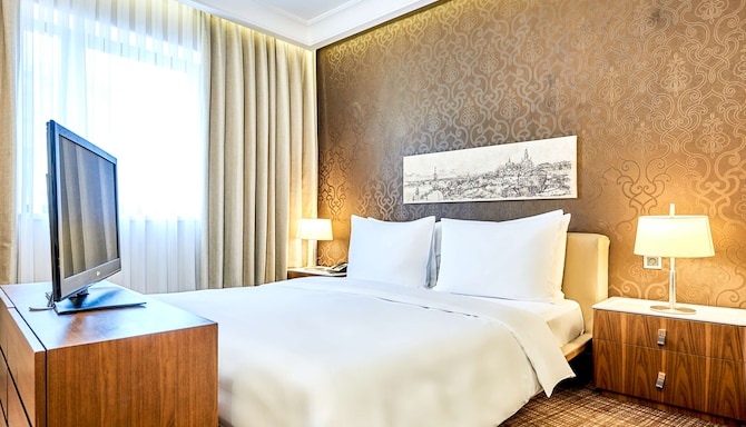 Radisson Blu Hotel, Kyiv Podil City Centre - Suite