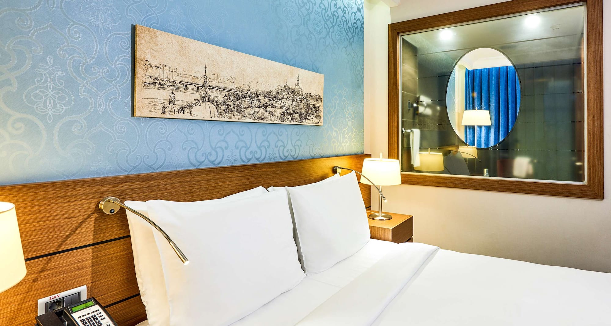 Radisson Blu Hotel, Kyiv Podil City Centre - Guest room