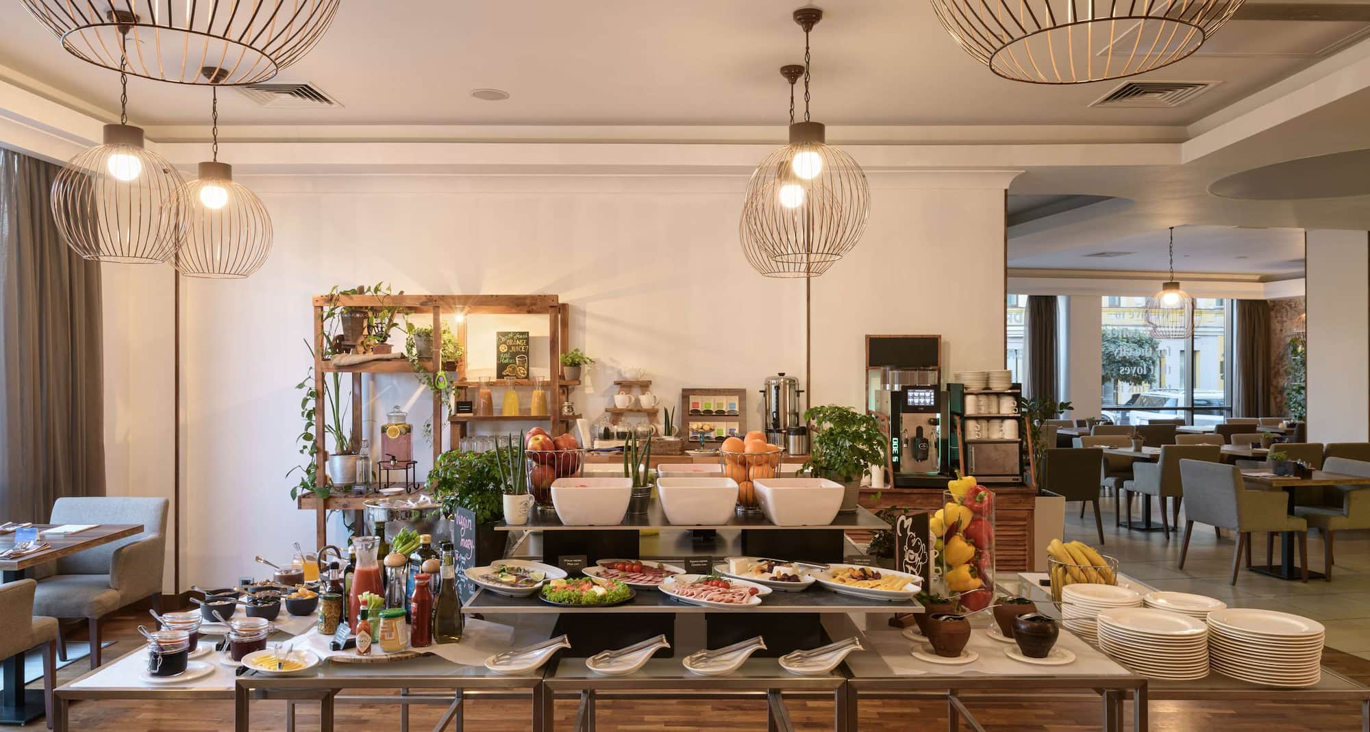 Radisson Blu Hotel, Kyiv Podil City Centre - Breakfast