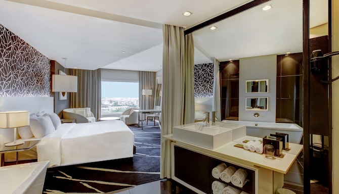 Radisson Blu Hotel, Lagos Ikeja - Superior Room
