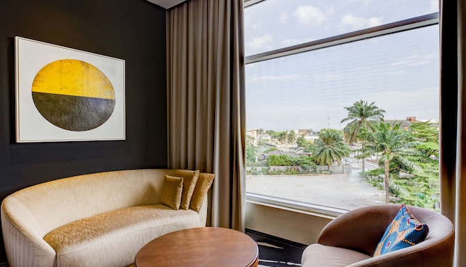 Radisson Blu Hotel, Lagos Ikeja - Executive Room with lounge access