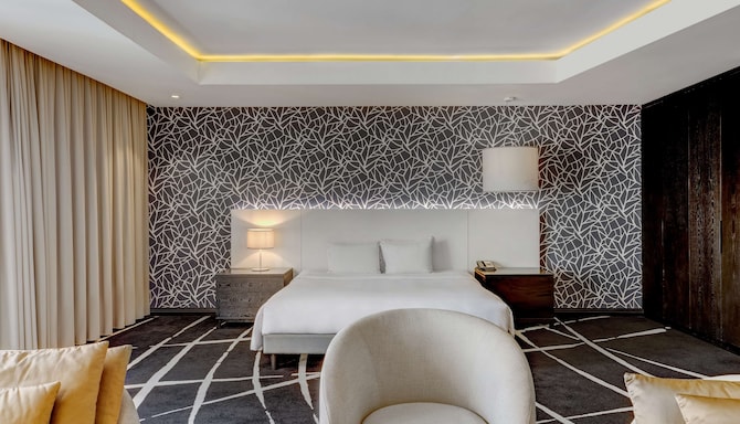 Radisson Blu Hotel, Lagos Ikeja - Junior Suite