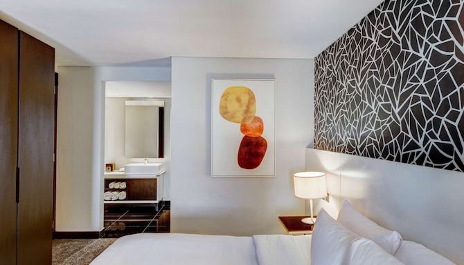 Radisson Blu Hotel, Lagos Ikeja - Royal Suite